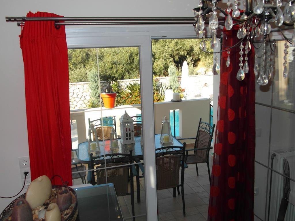 Ionian Villas Áyios Nikítas Rom bilde